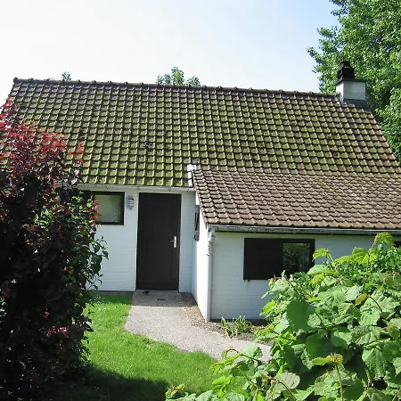 Semesterbostad Cozy With Terrace In The Surroundings Of De Panne *